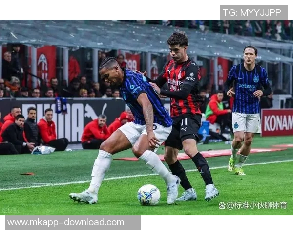 莱比锡在欧冠点球大战中惊险战胜AC米兰全场沸腾