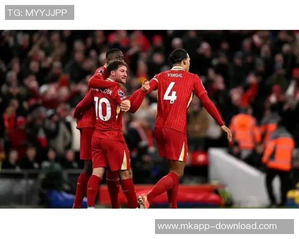 足总杯激战利物浦与巴黎圣日耳曼平局点球大战成决胜关键瞬间集锦